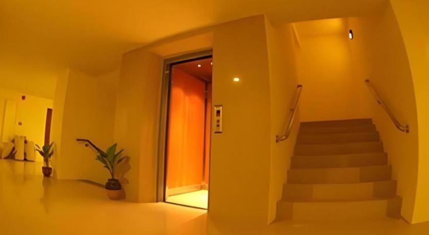 R-Con Residence Pattaya Exterior foto